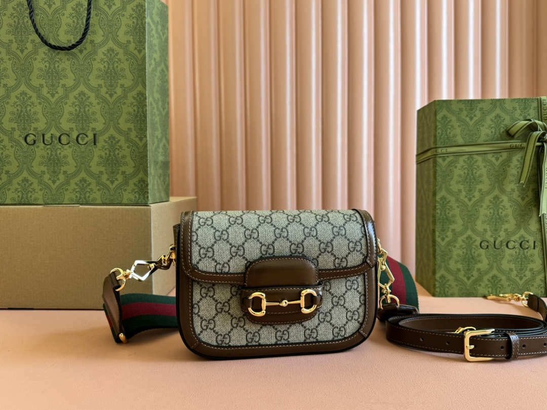 Gucci Satchel Bags